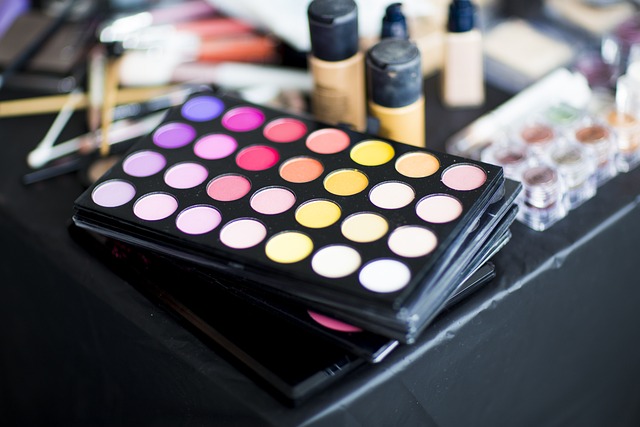 Online makeup stores in the UAE